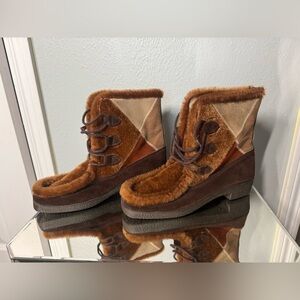 Italian Brown faux Fur Women's Boots in size 7
